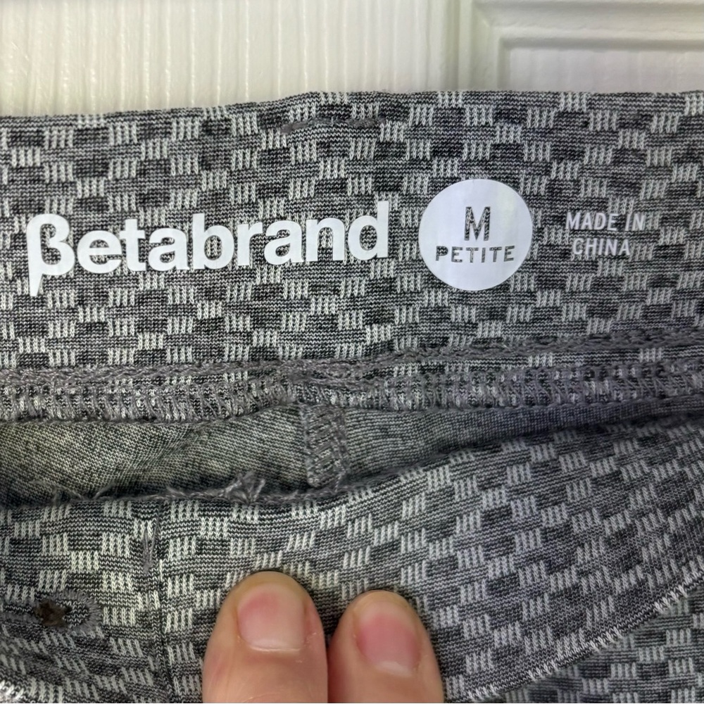Betabrand Patterned Gray Pants Medium Petite - image 2